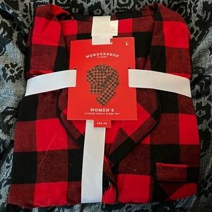 Sz large BNWT , Christmas Jammie’s 🎄🎄Target